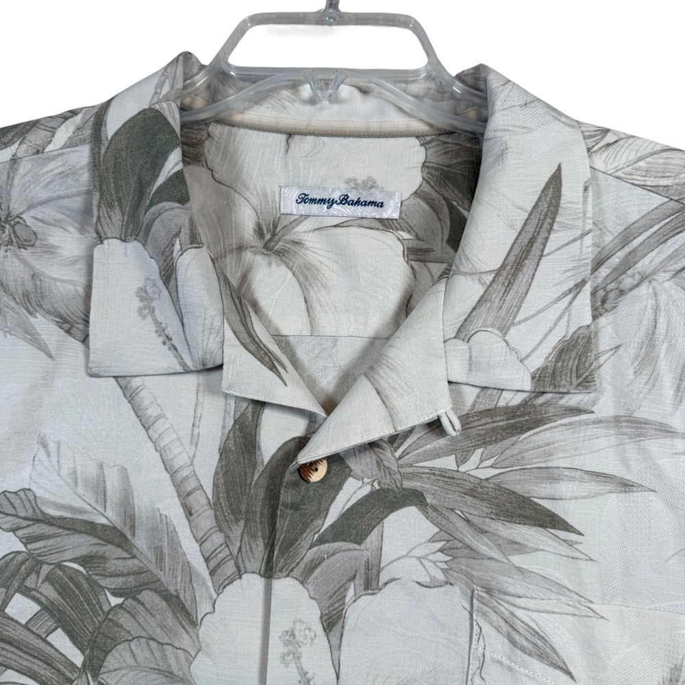 Tommy Bahama Button Down Shirt Mens XXL Cream Sage Silk Blend Tropical Floral